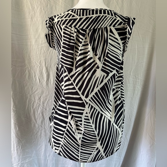 LOFT Navy/white blouse - Picture 2 of 3